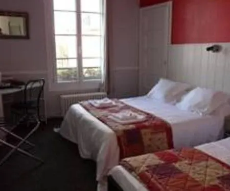 Le Hussard Hotell 2*