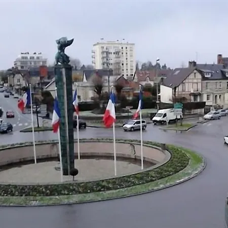 Отель Le Hussard