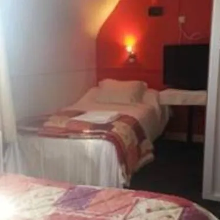 Le Hussard Алансон