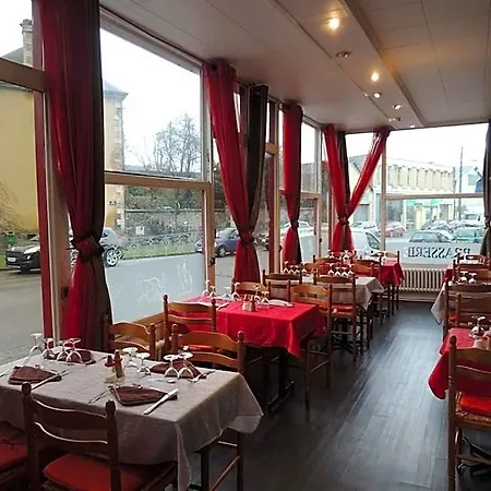 Le Hussard Hotel Alençon