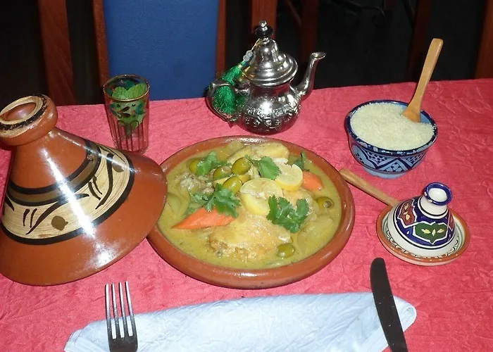 Le Hussard 2* Alencon